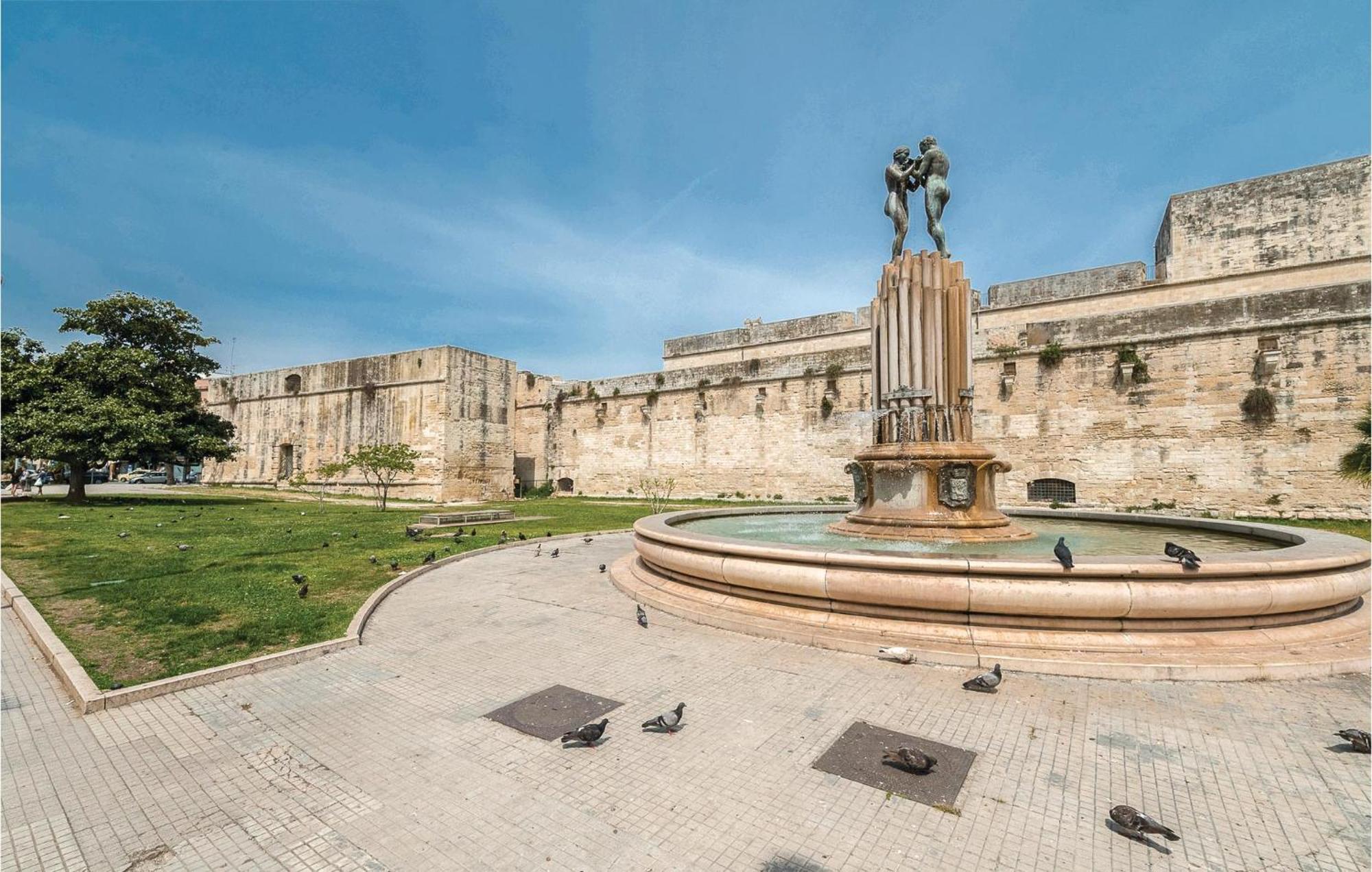 1 Bedroom Awesome Apartment In Lecce Le Exterior photo